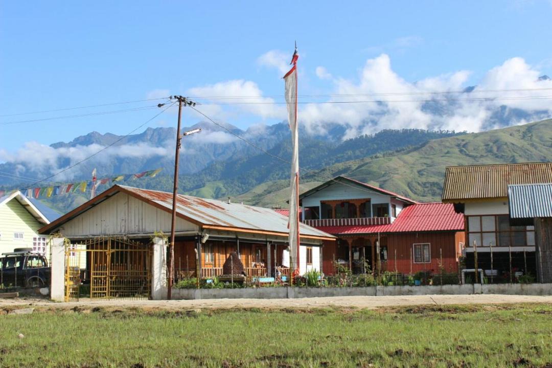 Photo of Others in West Siang District