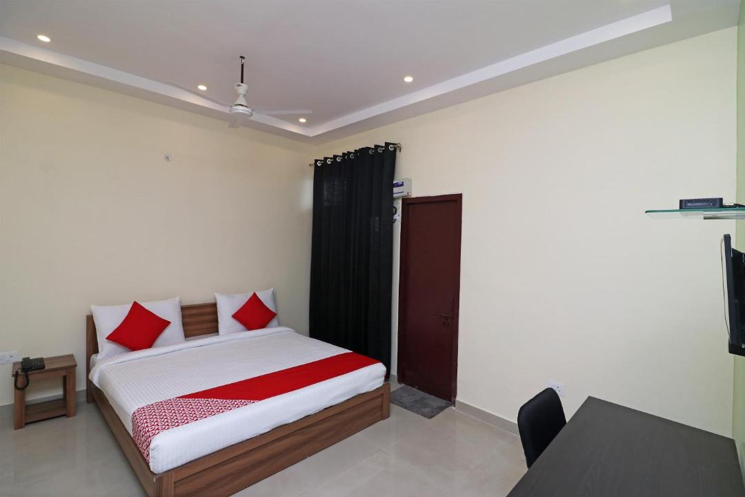 Photo of Bedroom in Gomti Nagar
