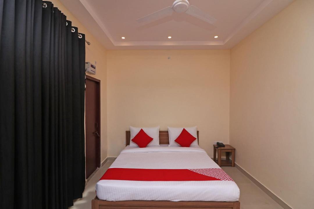 Photo of Bedroom in Gomti Nagar