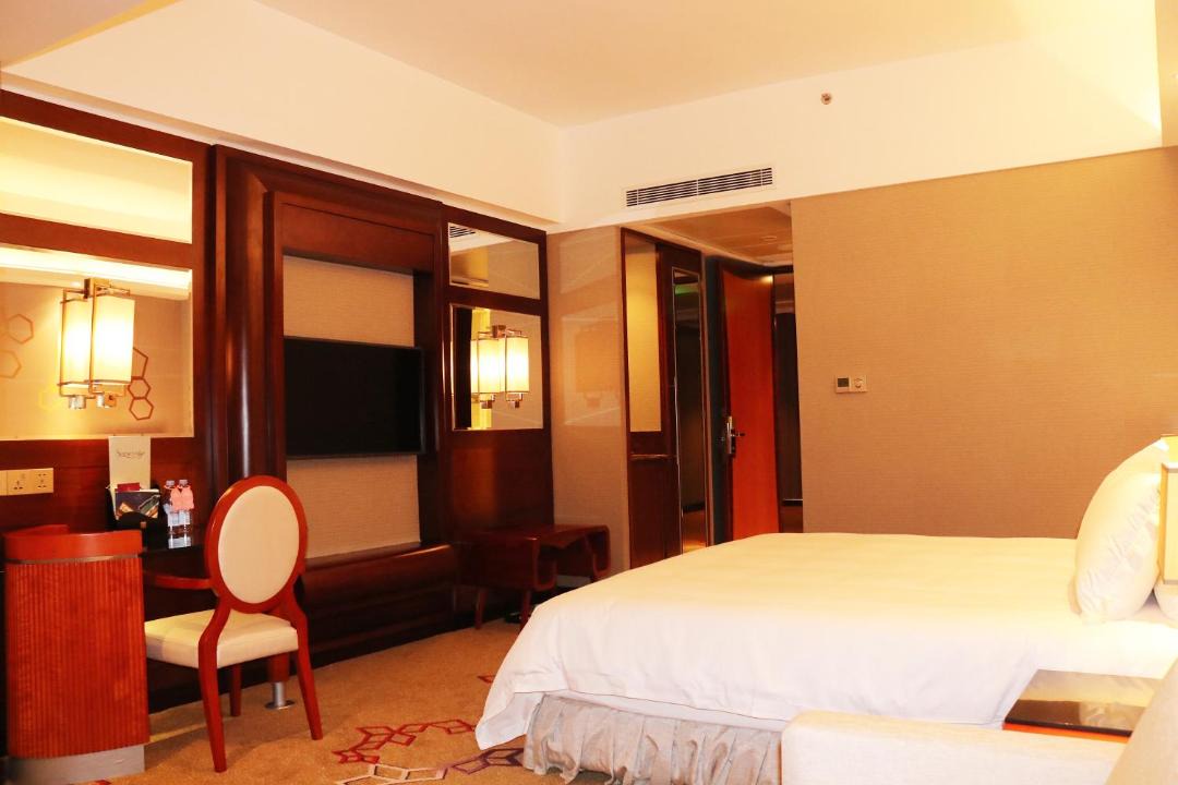 Photo of Bedroom in Houjie