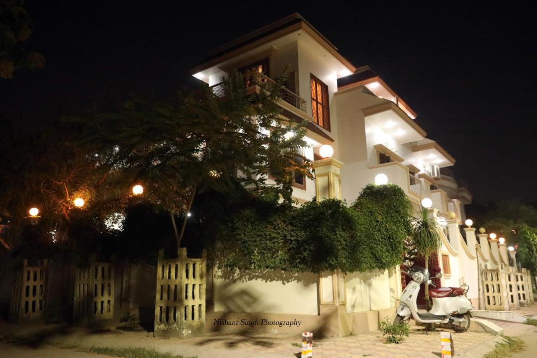 Photo of Buildings in Varanasi