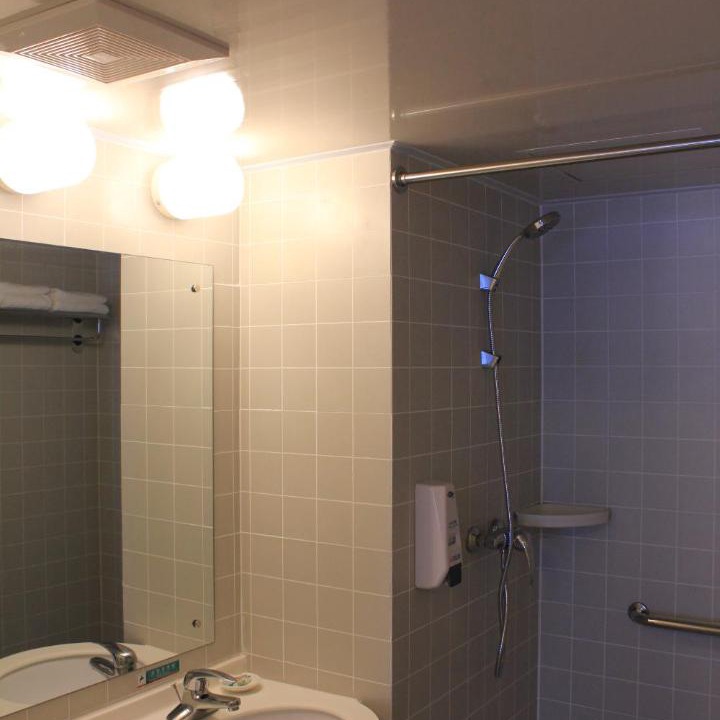 Photo of Bathroom in Xiangzhou District
