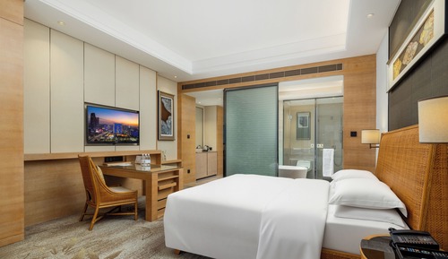 Superior King Room