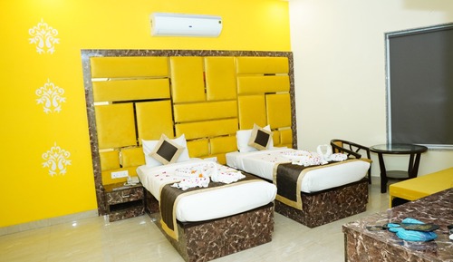 Superior Triple Room