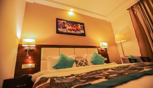 Club Room