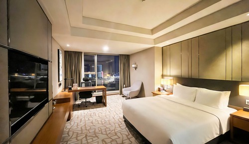 Pavilion View Room King
