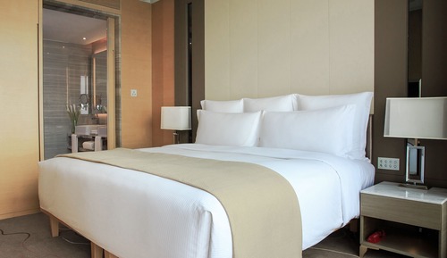 Club Executive King Room