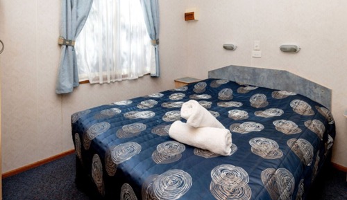 Spa Cabin - Sleeps 4