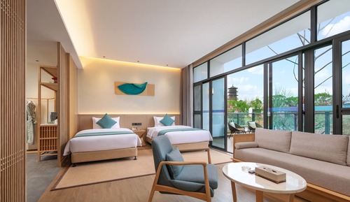Luxury Twin Room