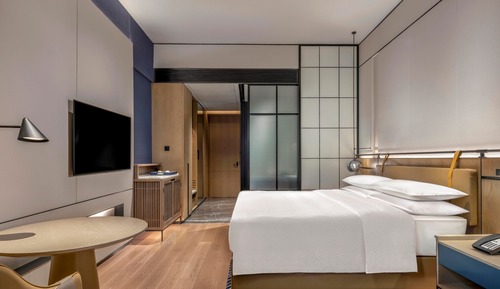Classic Room, 1 King Bed