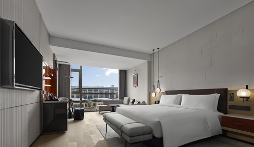 Deluxe Room, 1 King Bed