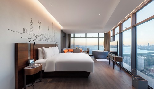 Premier Room