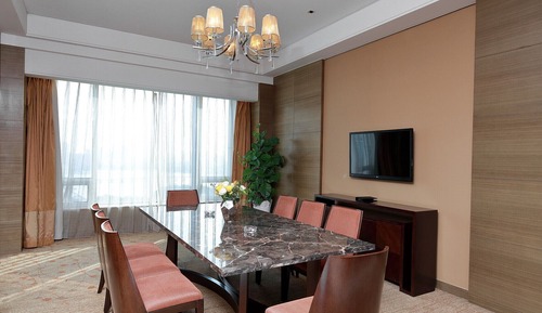 Suite, 1 Bedroom, Club Lounge Access, Lake View