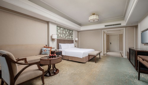 Superior Room, 1 King Bed, Ocean View