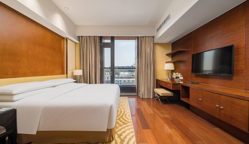 Two-Bedroom Premium Apartment with Spacious Living Room