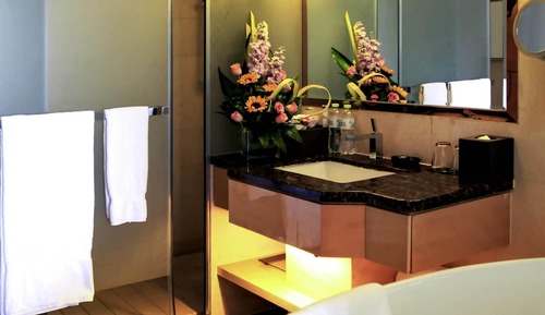 Executive Deluxe Twin Room