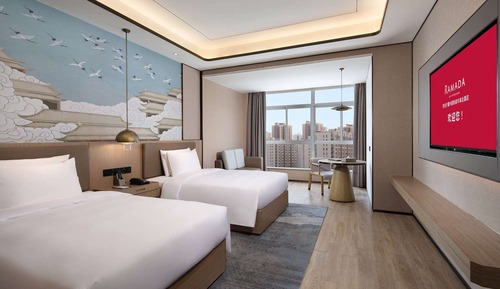 Deluxe Room, 2 Twin Beds, Non Smoking