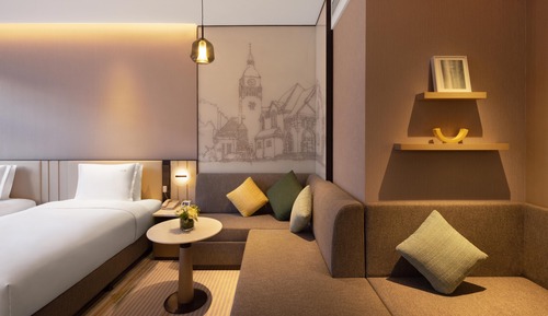 Standard Room, 1 King Bed