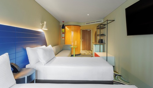 ADGE Twin Room