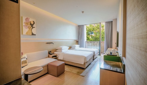 Room, 2 Twin Beds, Balcony, Courtyard View