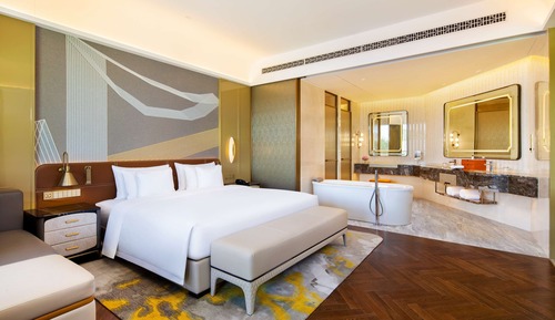 Signature Suite