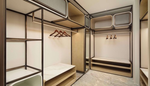 King Deluxe Suite