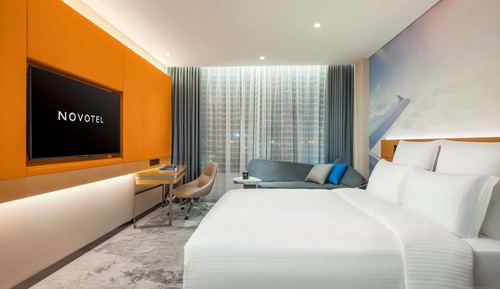 Standard Room, 1 King Bed