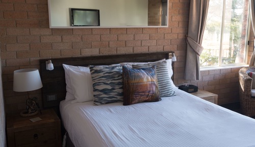 Waterview Suite