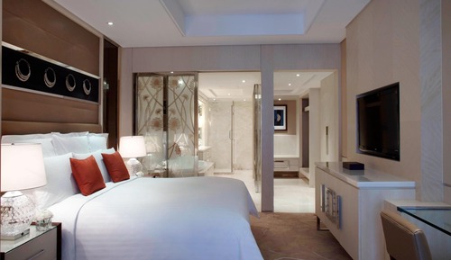 Club Suite, 1 Bedroom, Smoking