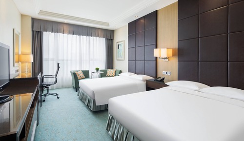Premier Room, 2 Twin Beds, City View