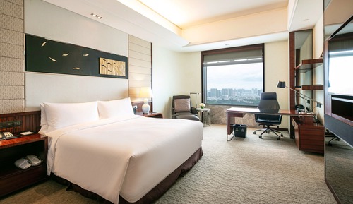 Classic Room, 1 King Bed, Accessible