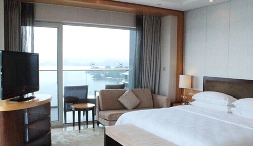 Club Suite, 1 King Bed