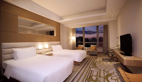 Club Room (Holiday Inn)