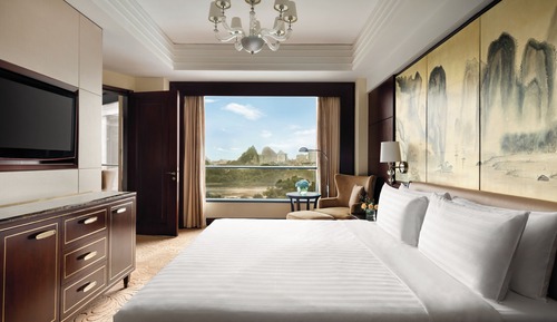 Executive Suite, 2 Twin Beds