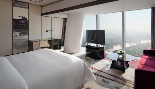 Deluxe King Room with River View