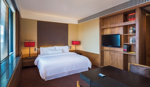 Deluxe Room, 1 King Bed