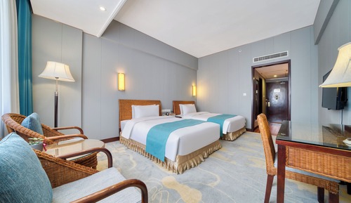 Signature Twin Room, 2 Double Beds, City View, Executive Level