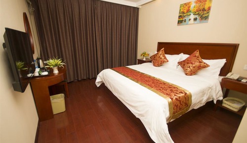 Classic Double Room