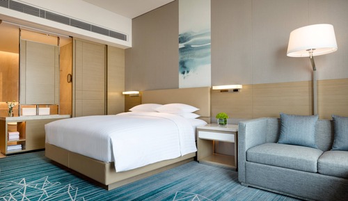 Executive Room, 1 King Bed