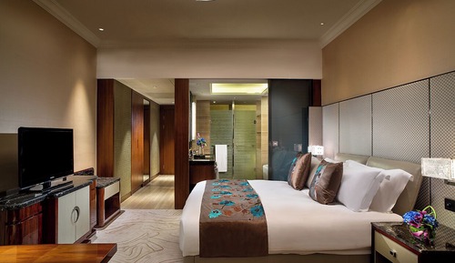 Luxury King Room