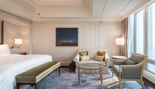 Deluxe Room, 1 King Bed, Smoking