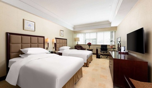 Executive Deluxe Twin Beds Room