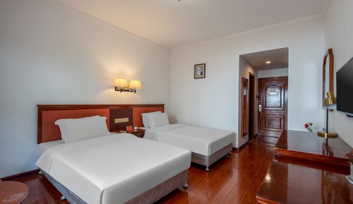 Superior Single or Twin Room