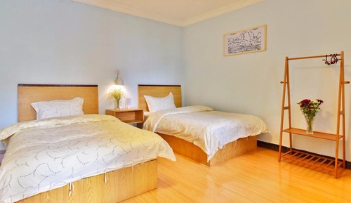 Classic Twin Room