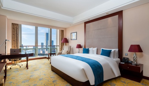 Deluxe King Room