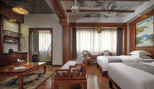Deluxe Twin Room with Tree View