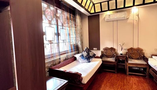 Classic Room