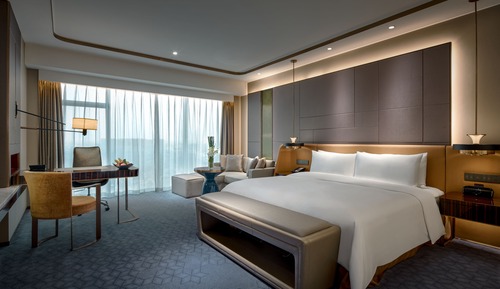Superior Room, 1 King Bed