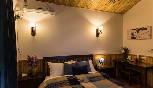 Classic Double Room