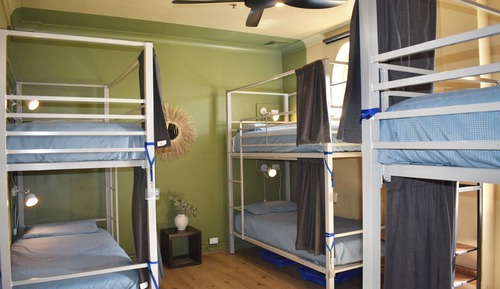 Bed in 6-Bed Mixed Dorm with Shared Bathroom